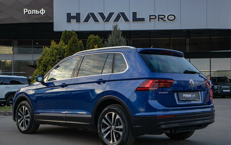 Volkswagen Tiguan II, 2019 год, 2 488 000 рублей, 5 фотография