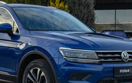 Volkswagen Tiguan II, 2019 год, 2 488 000 рублей, 18 фотография