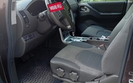 Nissan Pathfinder, 2011 год, 2 300 000 рублей, 16 фотография
