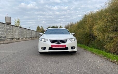Honda Accord VIII рестайлинг, 2012 год, 1 650 000 рублей, 2 фотография