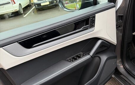 Porsche Cayenne III, 2025 год, 16 000 000 рублей, 16 фотография