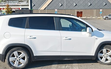 Chevrolet Orlando I, 2013 год, 1 295 000 рублей, 2 фотография