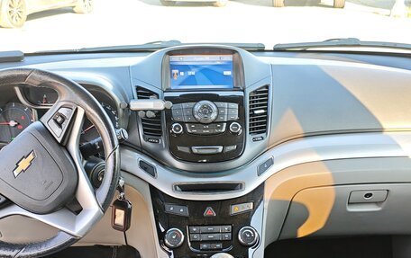 Chevrolet Orlando I, 2013 год, 1 295 000 рублей, 10 фотография