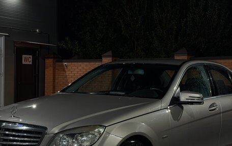 Mercedes-Benz C-Класс, 2008 год, 850 000 рублей, 4 фотография