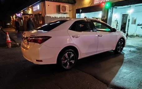 Toyota Corolla, 2013 год, 1 300 000 рублей, 21 фотография