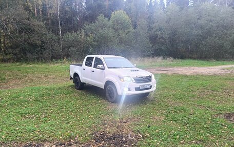 Toyota Hilux VII, 2013 год, 1 200 000 рублей, 5 фотография