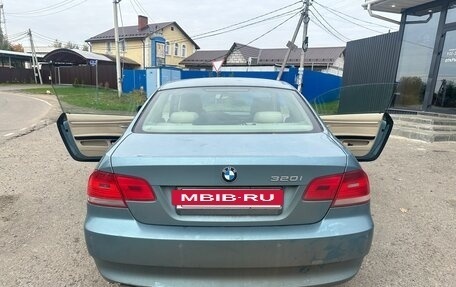 BMW 3 серия, 2009 год, 1 600 000 рублей, 2 фотография