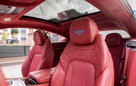 Bentley Continental GT III, 2021 год, 18 500 000 рублей, 14 фотография