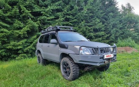 Toyota Land Cruiser Prado 120 рестайлинг, 2007 год, 2 000 000 рублей, 3 фотография