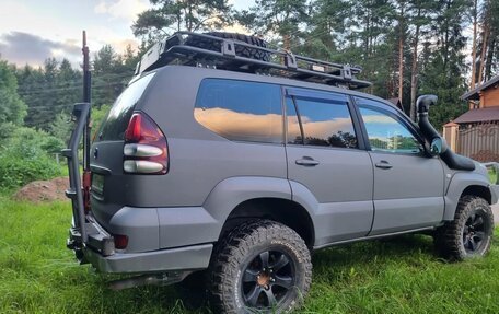 Toyota Land Cruiser Prado 120 рестайлинг, 2007 год, 2 000 000 рублей, 7 фотография
