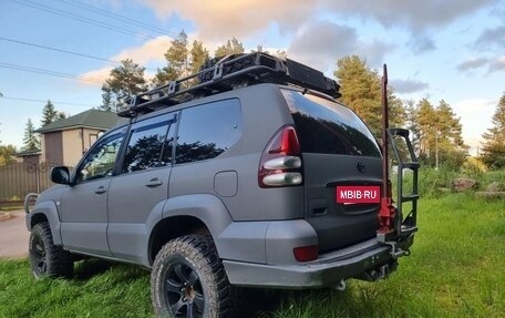 Toyota Land Cruiser Prado 120 рестайлинг, 2007 год, 2 000 000 рублей, 6 фотография
