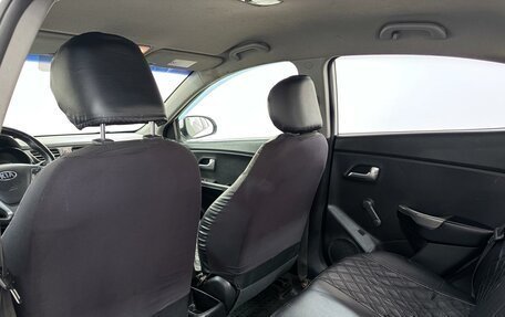 KIA Rio III рестайлинг, 2016 год, 555 000 рублей, 23 фотография