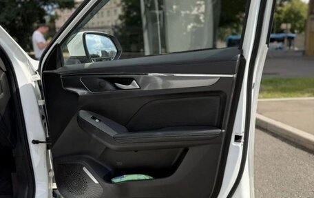 Haval Jolion, 2023 год, 1 616 000 рублей, 18 фотография