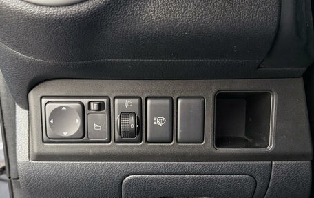 Nissan Note II рестайлинг, 2011 год, 799 000 рублей, 22 фотография