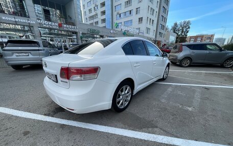 Toyota Avensis III рестайлинг, 2010 год, 1 100 000 рублей, 3 фотография