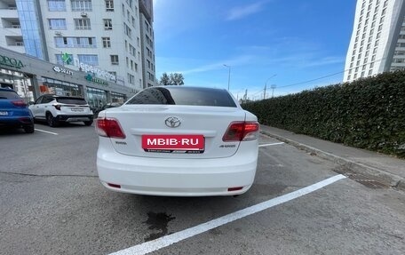 Toyota Avensis III рестайлинг, 2010 год, 1 100 000 рублей, 2 фотография