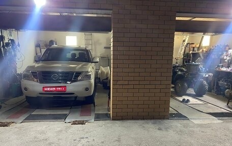 Nissan Patrol, 2013 год, 2 200 000 рублей, 1 фотография