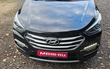 Hyundai Santa Fe III рестайлинг, 2017 год, 2 400 000 рублей, 2 фотография
