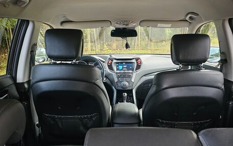 Hyundai Santa Fe III рестайлинг, 2017 год, 2 400 000 рублей, 21 фотография
