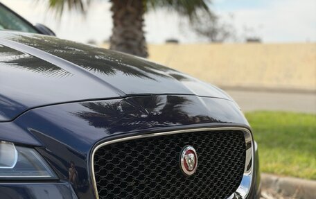 Jaguar XF II, 2017 год, 2 250 000 рублей, 10 фотография