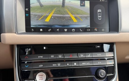 Jaguar XF II, 2017 год, 2 250 000 рублей, 23 фотография
