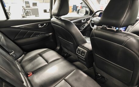Infiniti Q50 I рестайлинг, 2015 год, 1 603 000 рублей, 9 фотография