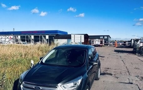 Ford Kuga III, 2018 год, 1 550 000 рублей, 2 фотография