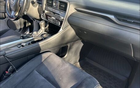 Lexus RX IV рестайлинг, 2015 год, 3 680 000 рублей, 10 фотография