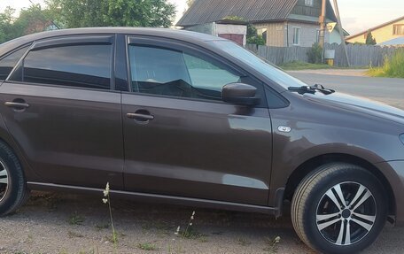 Volkswagen Polo VI (EU Market), 2015 год, 700 000 рублей, 4 фотография