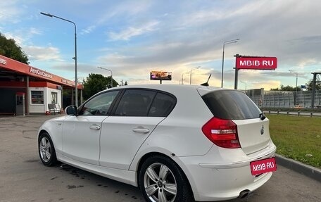 BMW 1 серия, 2011 год, 990 000 рублей, 4 фотография