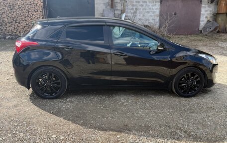 Hyundai i30 II рестайлинг, 2013 год, 1 050 000 рублей, 2 фотография