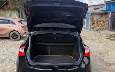 Hyundai i30 II рестайлинг, 2013 год, 1 050 000 рублей, 11 фотография