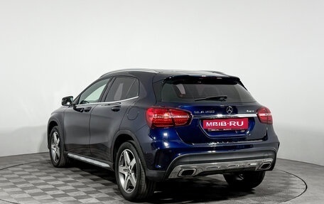 Mercedes-Benz GLA, 2017 год, 2 299 000 рублей, 7 фотография