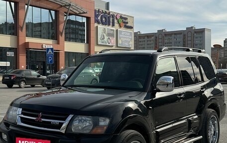 Mitsubishi Pajero III рестайлинг, 2001 год, 950 000 рублей, 3 фотография