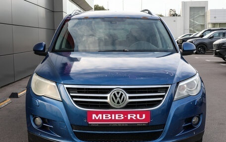 Volkswagen Tiguan I, 2010 год, 698 000 рублей, 2 фотография
