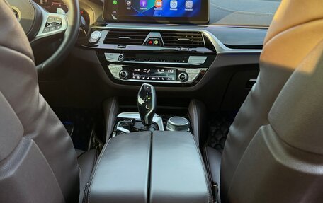 BMW 5 серия, 2021 год, 4 999 000 рублей, 13 фотография