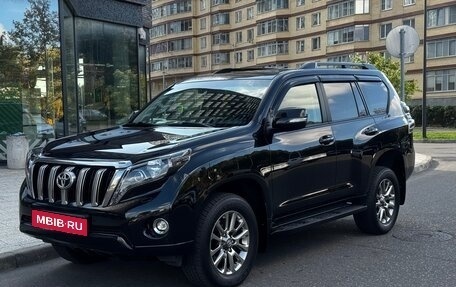 Toyota Land Cruiser Prado 150 рестайлинг 2, 2016 год, 3 990 000 рублей, 11 фотография
