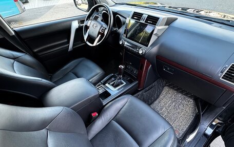 Toyota Land Cruiser Prado 150 рестайлинг 2, 2016 год, 3 990 000 рублей, 18 фотография