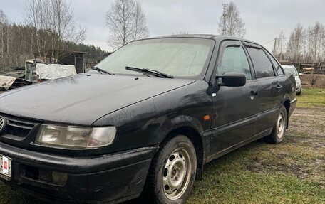 Volkswagen Passat B4, 1993 год, 85 000 рублей, 2 фотография