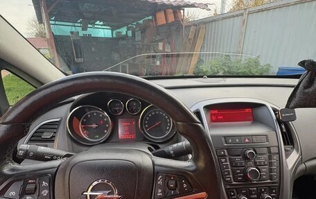 Opel Astra J, 2012 год, 720 000 рублей, 4 фотография