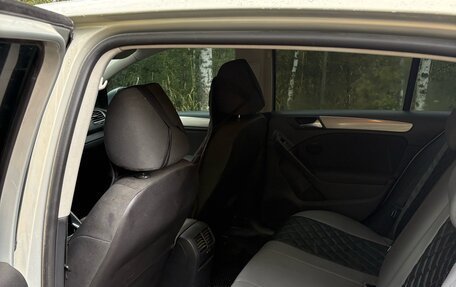 Volkswagen Golf VI, 2011 год, 830 000 рублей, 7 фотография