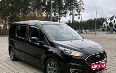 Ford Tourneo Connect II рестайлинг, 2022 год, 2 080 000 рублей, 12 фотография