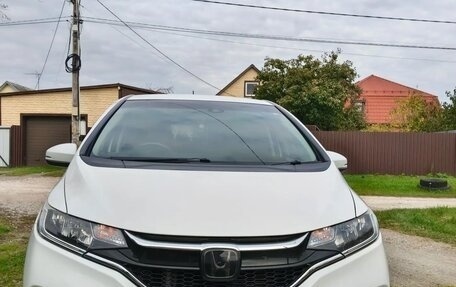 Honda Fit III, 2018 год, 1 230 000 рублей, 6 фотография