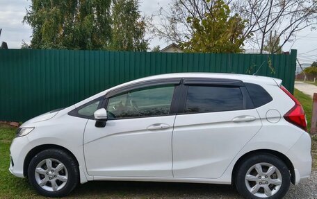Honda Fit III, 2018 год, 1 230 000 рублей, 8 фотография
