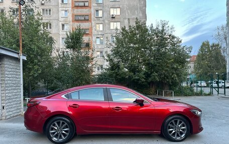 Mazda 6, 2019 год, 2 140 000 рублей, 10 фотография