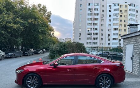 Mazda 6, 2019 год, 2 140 000 рублей, 18 фотография