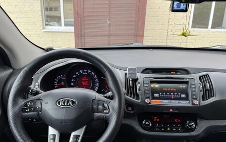 KIA Sportage III, 2012 год, 1 050 000 рублей, 9 фотография