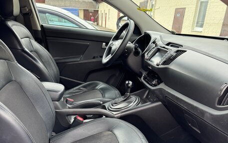 KIA Sportage III, 2012 год, 1 050 000 рублей, 11 фотография