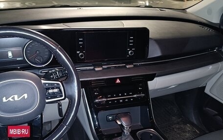 KIA Carnival, 2021 год, 4 200 000 рублей, 10 фотография