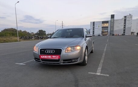Audi A4, 2004 год, 780 000 рублей, 2 фотография